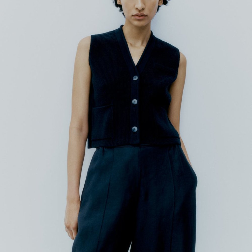 Cordera Cotton Waistcoat Black